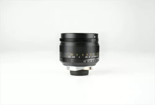7Artisans Leica M 50mm F1.1 Mount Black – manuális objektív
