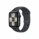 Apple Watch SE (2024) GPS 40mm Alu tok, Sport szíj S/M (éjfekete)