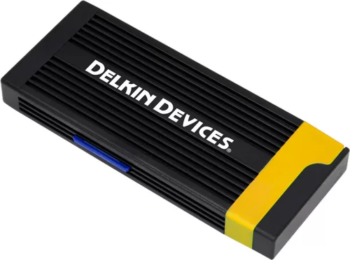 Delkin CFexpress Type A és SD kártyaolvasó USB-C kábelekkel