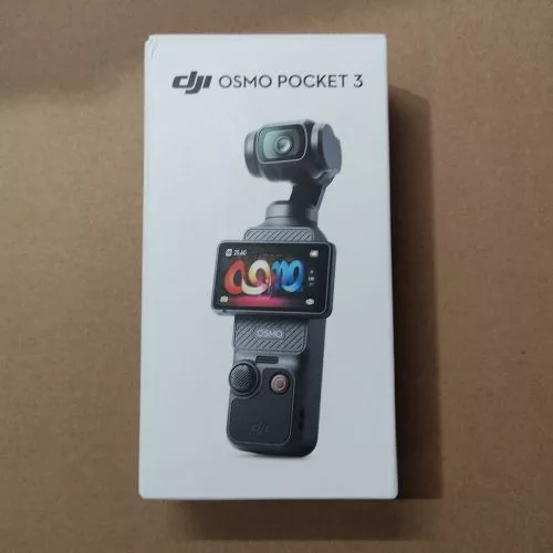 [Outlet A kategória] DJI akciókamera Osmo Pocket 3 Standard Combo (fekete)