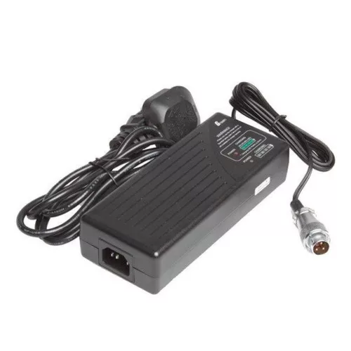 Godox LP800 akkumulátortöltő és kábel