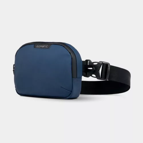 Gomatic Navy Access Sling kék válltáska