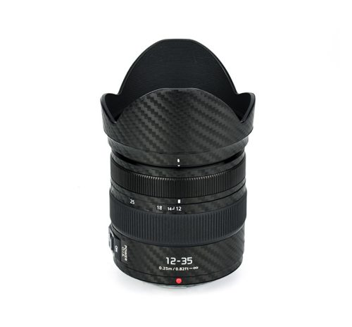 JJC Panasonic Lumix GX Vario 12-35mm f/2.8 II ASPH karcolásgátló védő fólia (Szénszálas fekete) (KS-P1235CF)
