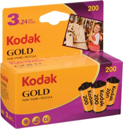 Kodak Gold 200 színes negatív film (135-ös, 24 kocka, kártyás kiszerelés, 3 tekercs)