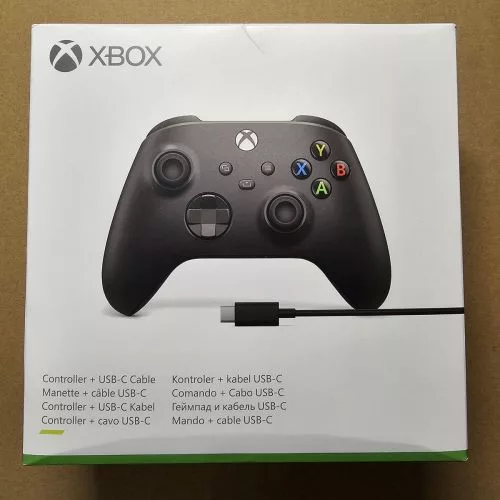 [Outlet B kategória] Microsoft Xbox Series X/S vezeték nélküli kontroller – Type-C kábel (2.5m) (fekete)