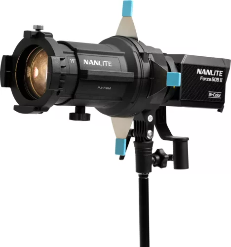 NANLITE Forza 60B II LED-es kétszínű spotlámpa 19° és 36°-os vetítőfelszereléssel