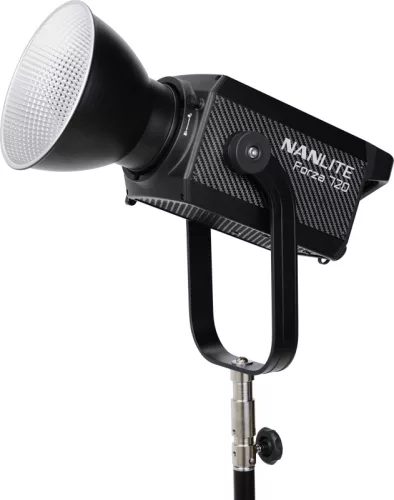 Nanlite Forza 720 LED-es spotlámpa Trolley táskával