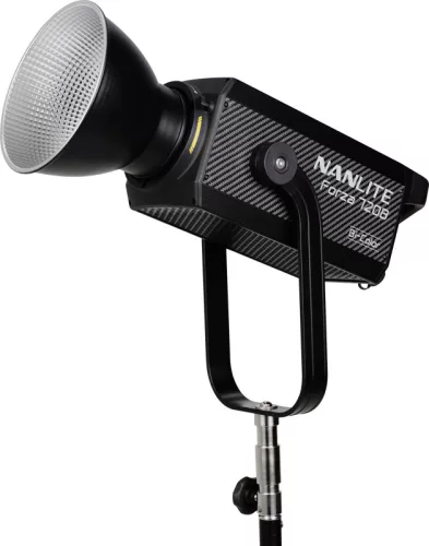 Nanlite Forza 720B LED-es spotlámpa gurulós táskával