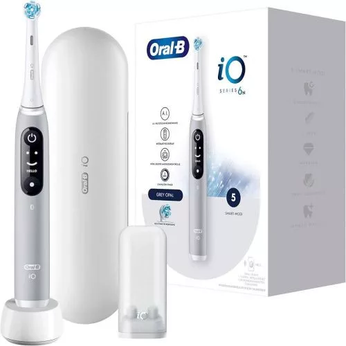 Oral-B elektromos fogkefe iO sorozat 6 – utazó tok Opal (szürke)