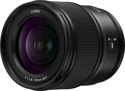 Panasonic Lumix S 18mm F1.8 nagylátószögű fix objektív