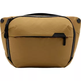   Peak Design Everyday Sling 6L v2 Fotós Táska/ Kamera Válltáska - Coyote