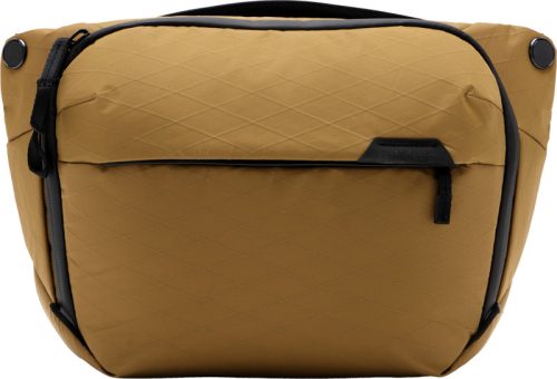 Peak Design Everyday Sling 6L v2 Fotós Táska/ Kamera Válltáska - Coyote