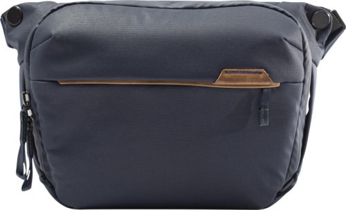 Peak Design Everyday Sling 6L v2 Fotós Táska/ Kamera Válltáska - Sötétkék