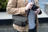 Peak Design The Field Pouch V2 Kamera Válltáska - Fekete