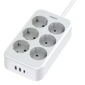   Tessan (Fehér) Elosztó 4 USB Port És 3 Aljzattal (TS-PS02DE00)