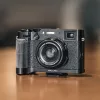 Falcam F22&F38 gyorskioldós L-alakú markolat Classic fekete (– Fujifilm X100 VI)