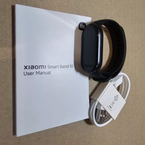Xiaomi okos karkötő 10 (Outlet A kategória) (fekete)
