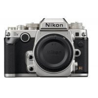 Nikon vakuk